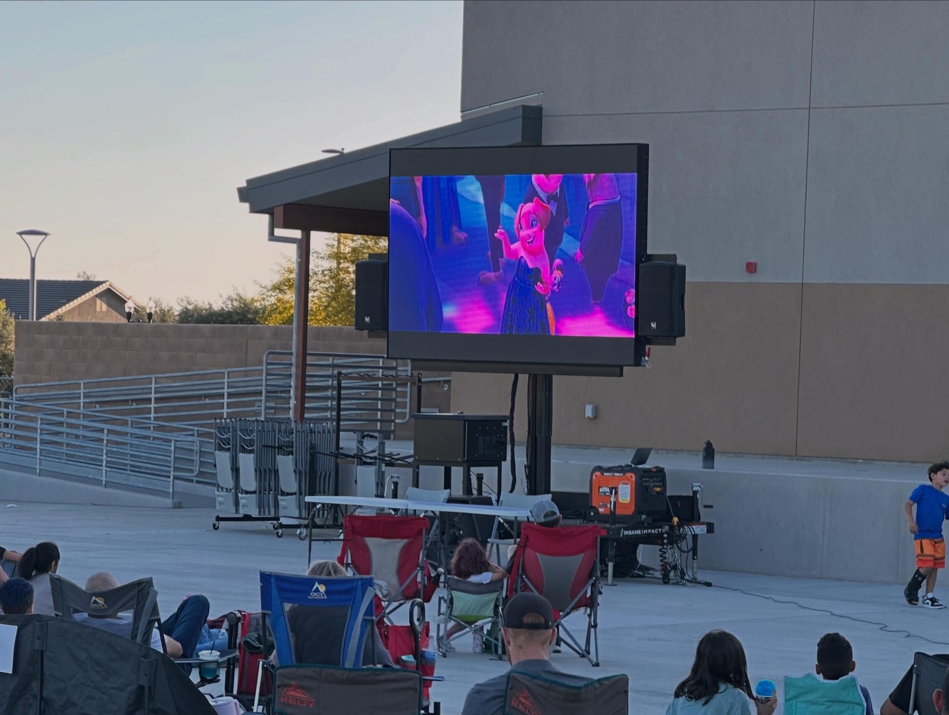 Outdoor concert video on the mobile LED wall